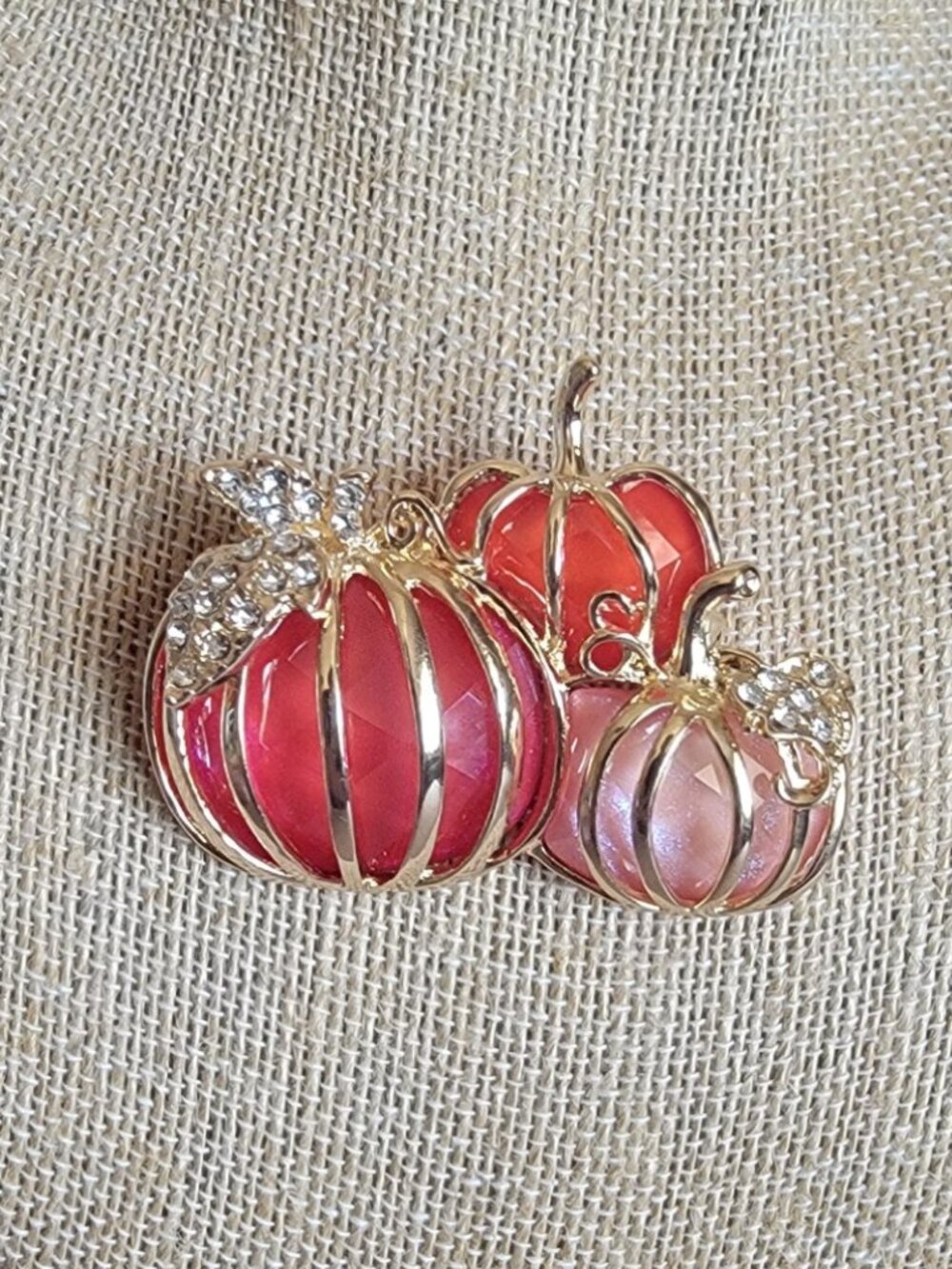 Fall Triple Pumpkin w/Crystals Brooch